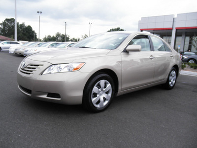 toyota camry 2009 gold sedan le gasoline 4 cylinders front wheel drive automatic 34788