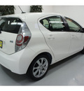 toyota prius c 2012 white four hybrid 4 cylinders front wheel drive not specified 91731