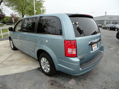 chrysler town country 2010 lt  blue van lx flex fuel 6 cylinders front wheel drive automatic 60443