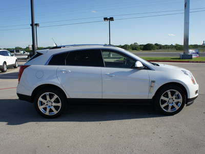 cadillac srx 2011 white gasoline 6 cylinders all whee drive automatic 76087