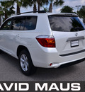 toyota highlander 2010 white suv gasoline 4 cylinders front wheel drive automatic 32771