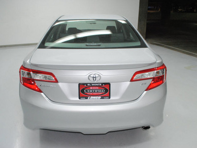 toyota camry 2012 gray sedan se gasoline 4 cylinders front wheel drive automatic 91731