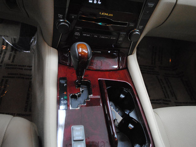 lexus ls 460 2009 red sedan gasoline 8 cylinders rear wheel drive automatic 91731