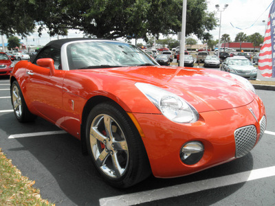 pontiac solstice 2008 orange gasoline 4 cylinders rear wheel drive 5 speed manual 34474