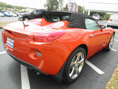 pontiac solstice 2008 orange gasoline 4 cylinders rear wheel drive 5 speed manual 34474