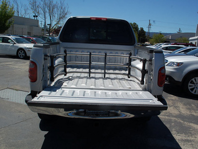 ford f 150 2003 silver triton gasoline 8 cylinders sohc 4 wheel drive automatic with overdrive 94063