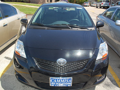 toyota yaris 2009 black sedan gasoline 4 cylinders front wheel drive automatic 94010