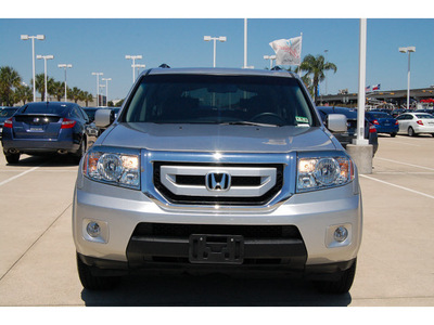 honda pilot 2010 silver suv ex l gasoline 6 cylinders front wheel drive automatic with overdrive 77065