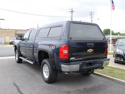 chevrolet silverado 2500hd 2008 dk  blue lt2 gasoline 8 cylinders 4 wheel drive automatic 27591