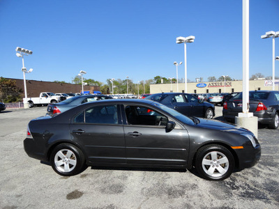 ford fusion 2007 dk  gray sedan se awd gasoline 6 cylinders all whee drive automatic with overdrive 60546