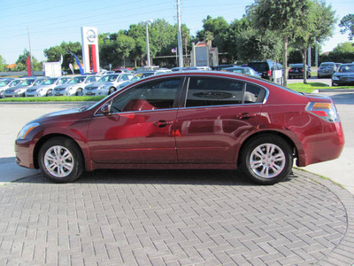 nissan altima 2011 red sedan s gasoline 4 cylinders front wheel drive automatic 33884