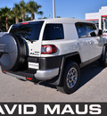 toyota fj cruiser 2012 white suv gasoline 6 cylinders 2 wheel drive automatic 32771