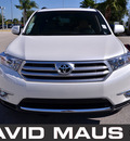 toyota highlander 2012 white suv limited gasoline 6 cylinders all whee drive automatic 32771