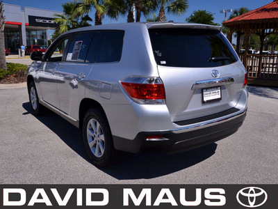 toyota highlander 2012 silver suv gasoline 4 cylinders front wheel drive automatic 32771