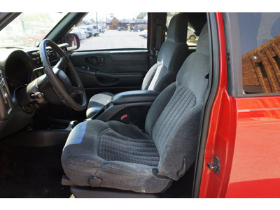 chevrolet blazer 2000 red suv ls gasoline v6 4 wheel drive automatic 28217