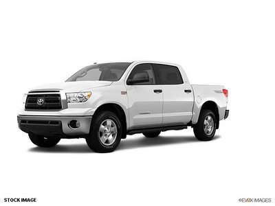 toyota tundra 2012 white gasoline 8 cylinders 2 wheel drive not specified 34788