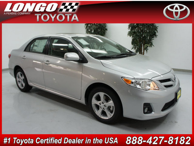 toyota corolla 2012 silver sedan le gasoline 4 cylinders front wheel drive automatic 91731