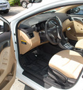hyundai elantra 2013 white sedan gls gasoline 4 cylinders front wheel drive automatic 94010