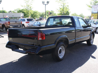 chevrolet s 10 1997 black pickup truck ls gasoline 6 cylinders rear wheel drive automatic 80229