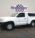 toyota tacoma 2009 white gasoline 4 cylinders 2 wheel drive automatic 80905