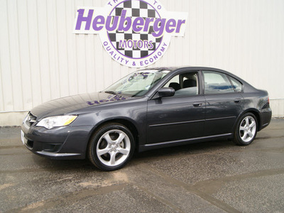 subaru legacy 2009 diamond grey sedan 2 5i special edition gasoline 4 cylinders all whee drive 5 speed manual 80905