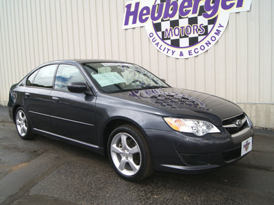 subaru legacy 2009 diamond grey sedan 2 5i special edition gasoline 4 cylinders all whee drive 5 speed manual 80905