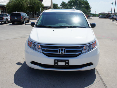 honda odyssey 2012 white van gasoline 6 cylinders front wheel drive automatic 76087