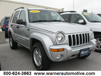 jeep liberty 2002 silver suv limited gasoline v6 4 wheel drive automatic with overdrive 45840