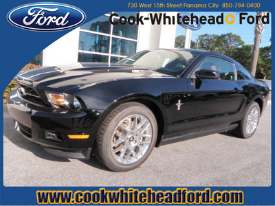 ford mustang 2012 black coupe v6 premium gasoline 6 cylinders rear wheel drive 6 speed manual 32401