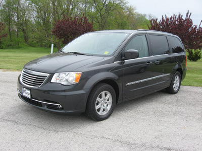 chrysler town and country 2012 dk  gray van touring flex fuel 6 cylinders front wheel drive automatic 45840