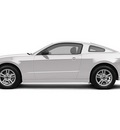 ford mustang 2013 coupe gasoline 6 cylinders rear wheel drive not specified 76205