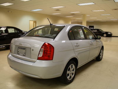 hyundai accent 2010 silver sedan gls gasoline 4 cylinders front wheel drive automatic 27707