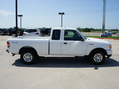ford ranger 2011 white xlt gasoline 6 cylinders 4 wheel drive automatic with overdrive 76087