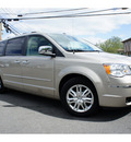 chrysler town and country 2008 van limited gasoline 6 cylinders front wheel drive 6 speed automatic 08844