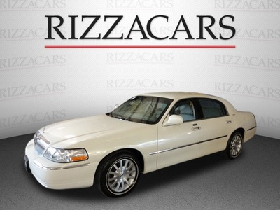 lincoln town car 2007 gray sedan signature flex fuel 8 cylinders rear wheel drive automatic with overdrive 60546