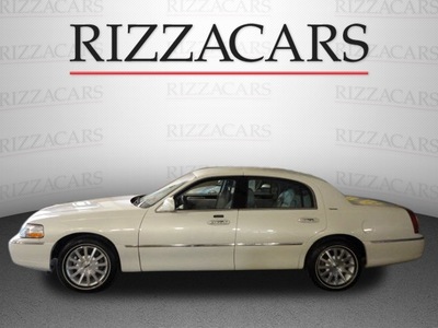 lincoln town car 2007 gray sedan signature flex fuel 8 cylinders rear wheel drive automatic with overdrive 60546