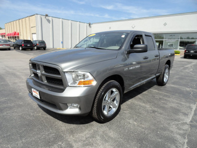 ram ram pickup 1500 2012 dk  gray pickup truck hemi gasoline 8 cylinders 2 wheel drive automatic 60443