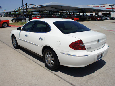buick lacrosse 2008 white sedan cx gasoline 6 cylinders front wheel drive automatic 76087