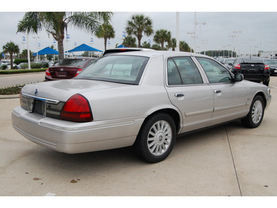 mercury grand marquis 2010 silver sedan ls flex fuel 8 cylinders rear wheel drive automatic with overdrive 77065