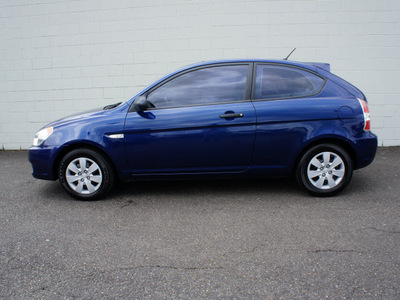 hyundai accent 2010 dk  blue hatchback gs gasoline 4 cylinders front wheel drive 5 speed manual 98371