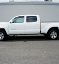 toyota tacoma 2008 white v6 4x4 gasoline 6 cylinders 4 wheel drive automatic 98371