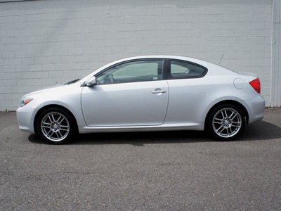 scion tc 2005 silver hatchback gasoline 4 cylinders front wheel drive automatic 98371