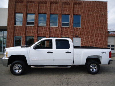 chevrolet silverado 2500hd 2009 white lt gasoline 8 cylinders 4 wheel drive automatic 60007