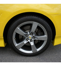 chevrolet camaro 2010 yellow coupe ss gasoline 8 cylinders rear wheel drive 6 speed manual 07712