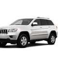 jeep grand cherokee 2012 white suv laredo 4x2 gasoline 6 cylinders 2 wheel drive automatic 33021