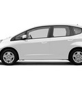 honda fit 2012 white hatchback gasoline 4 cylinders front wheel drive 5 speed automatic 98632
