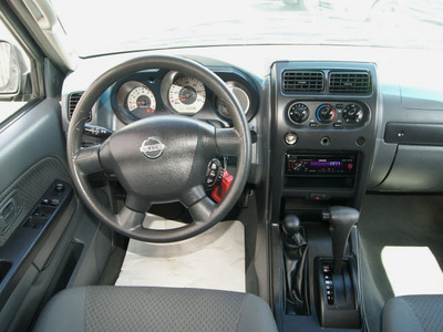 nissan xterra 2004 super black suv xe gasoline 6 cylinders 4 wheel drive automatic 80905