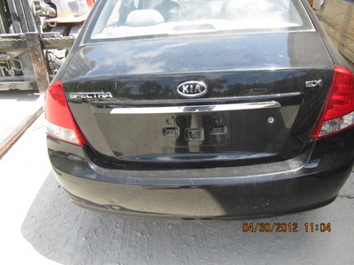 kia spectra