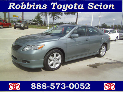 toyota camry 2008 green sedan se gasoline 4 cylinders front wheel drive automatic 75503