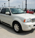 lincoln navigator 2004 white suv gasoline 8 cylinders rear wheel drive automatic 76087